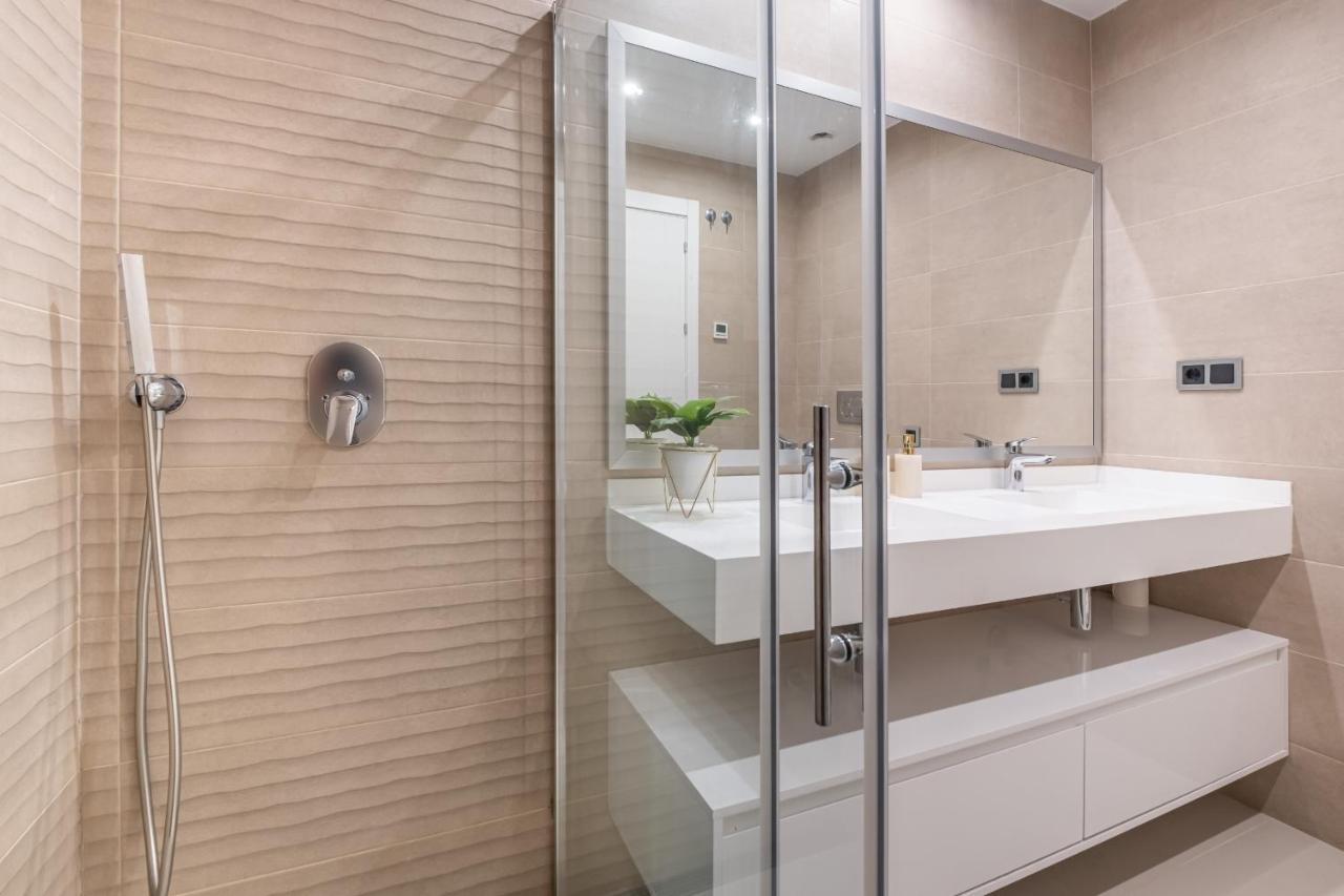 Sunset Drive Resort Apartment 5-10 Poniente Beach เบนิดอร์ม ภายนอก รูปภาพ